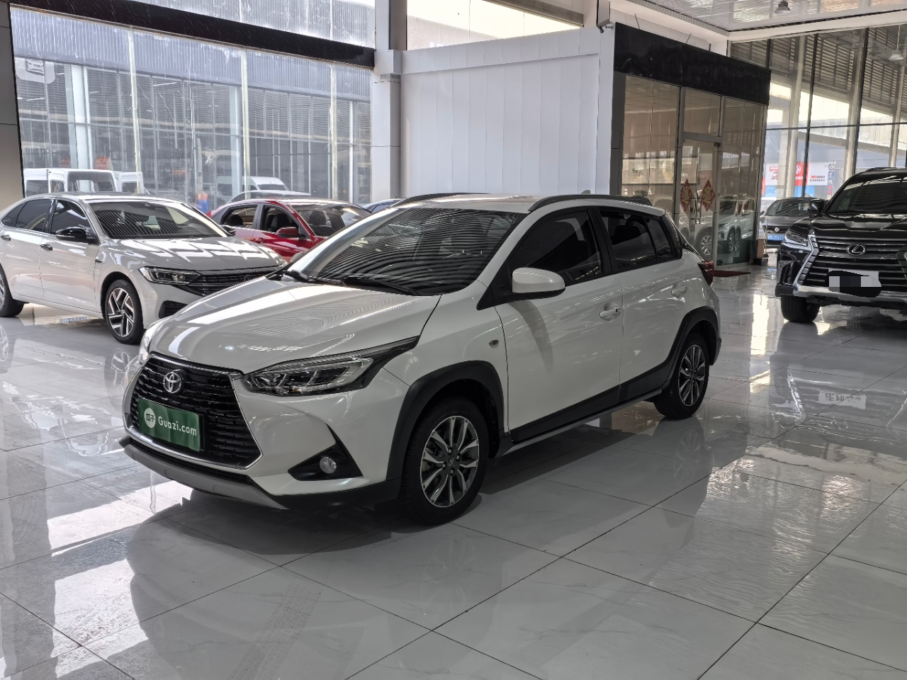 YARiS L 2022 X 1.5L CVT Luxury PLUS