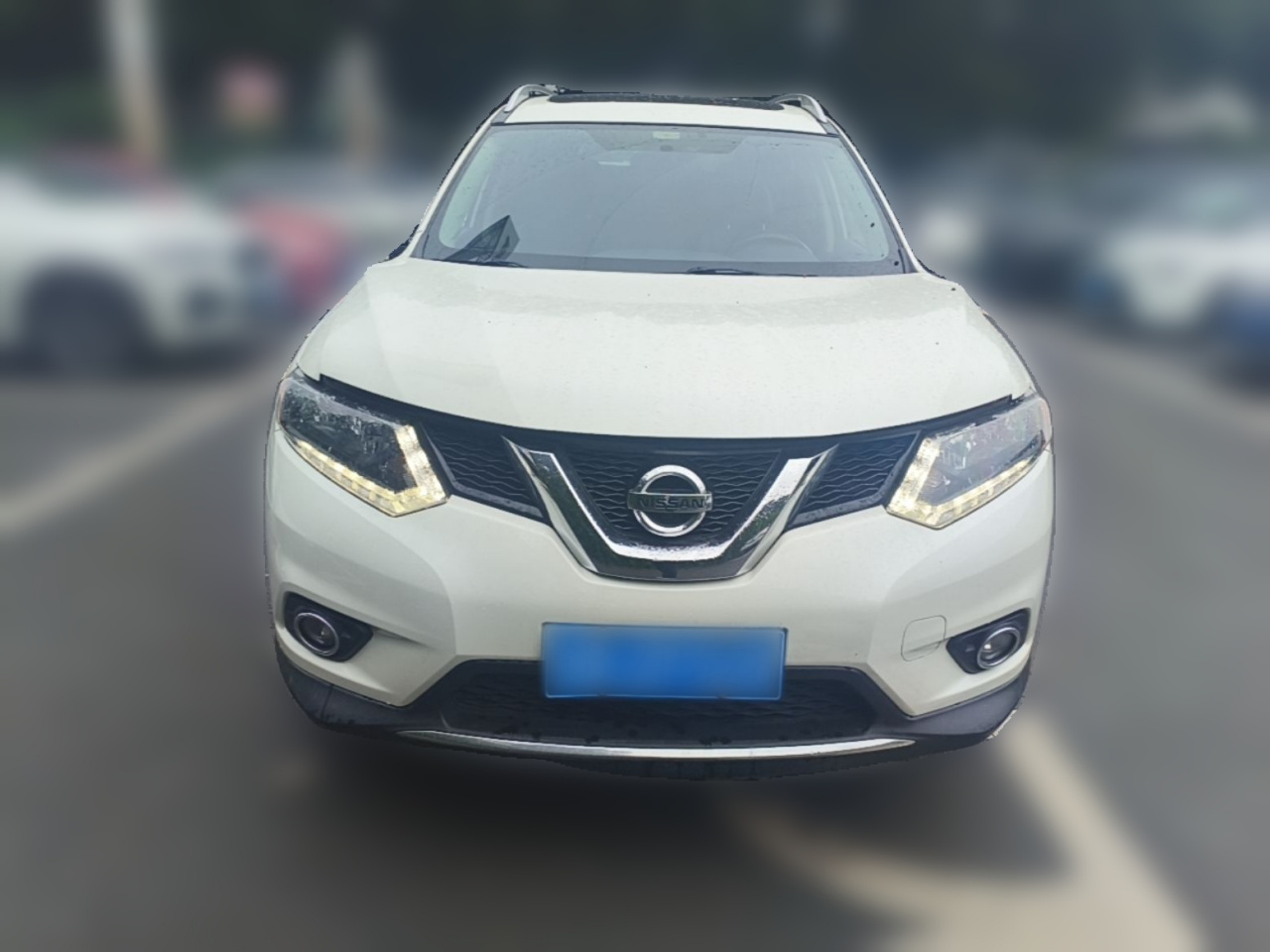 X-Trail 2014 2.5L CVT Luxury 4WD photo 2
