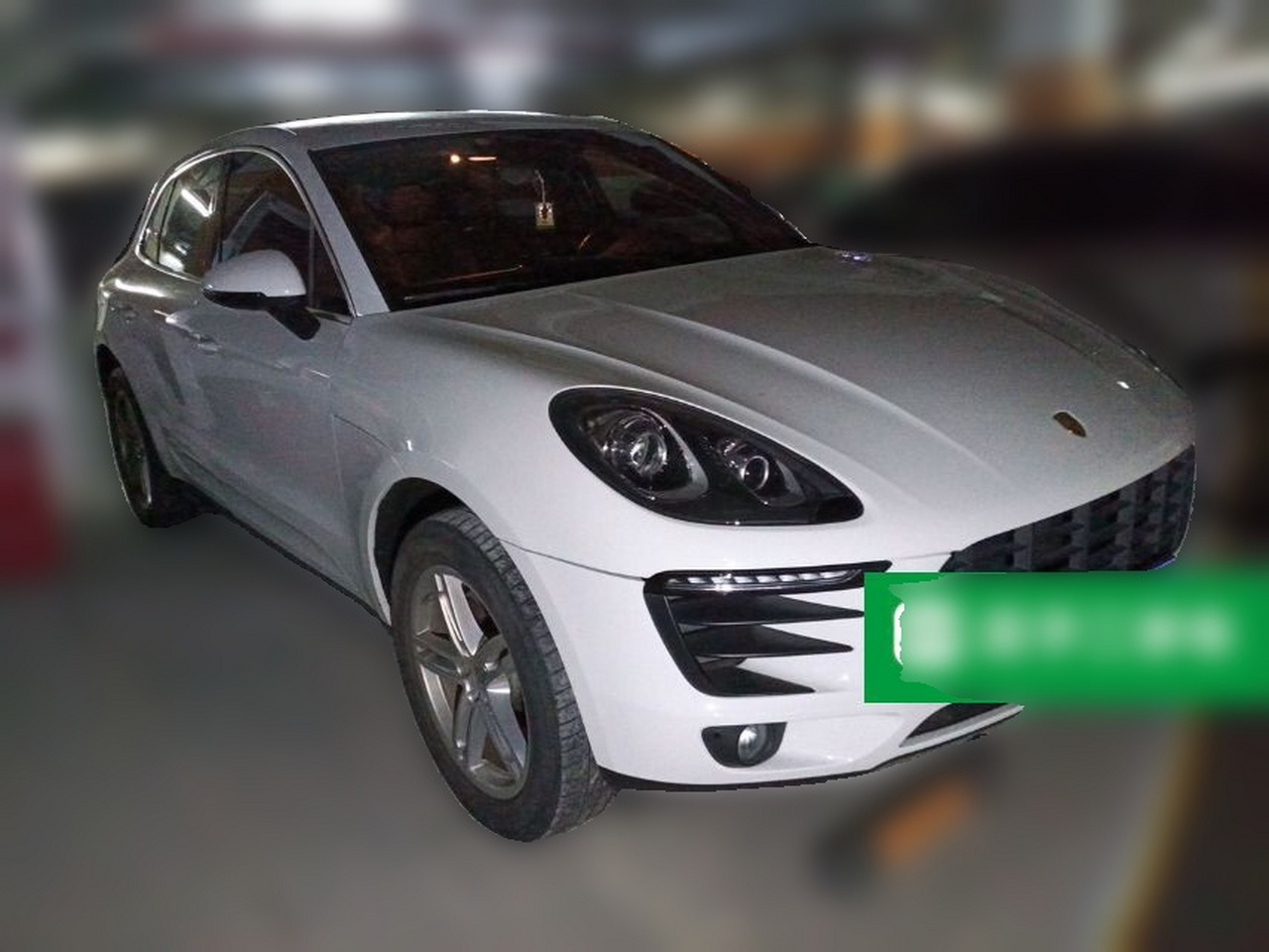 2017 Macan 2.0T photo 3