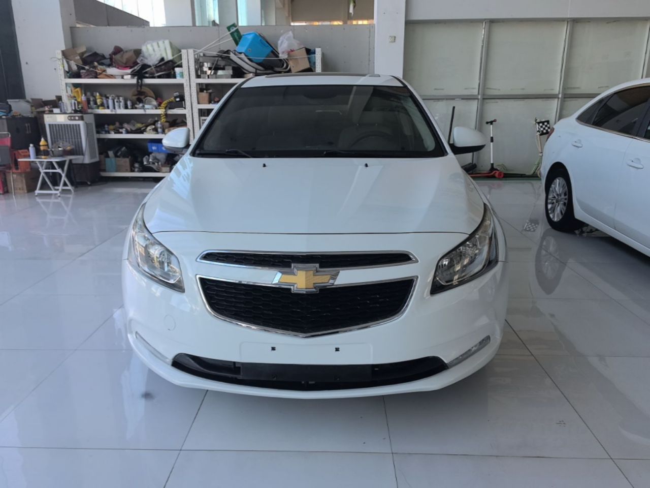 2015 1.5L Classic SE AT photo 2