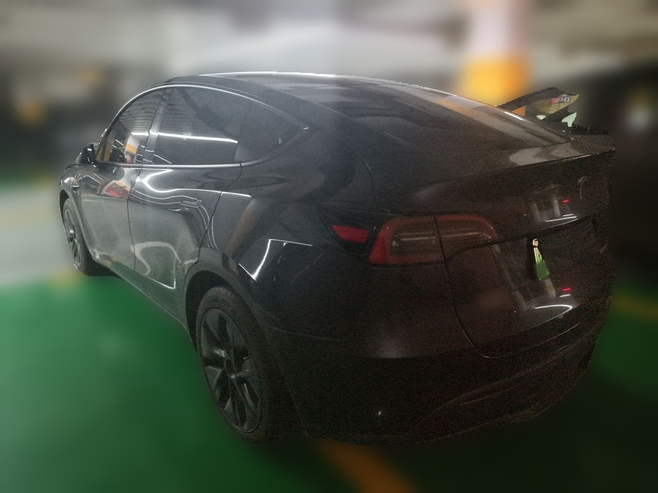 Model Y 2024 RWD photo 4