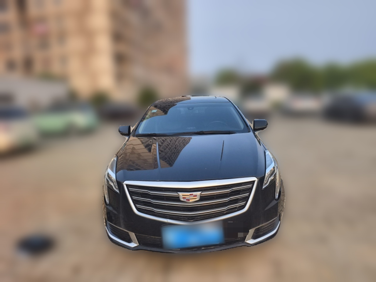 XTS 2018 28T Tech photo 2