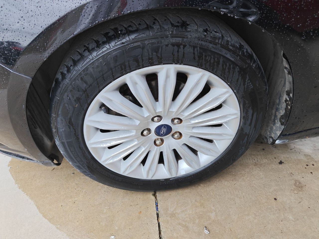 Mondeo 2013 2.0L GTDi200 Fashion photo 2