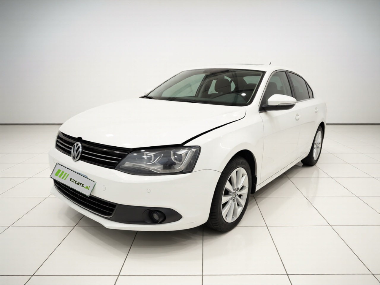 Sagitar 2014 Facelift 1.6L AT Leading
