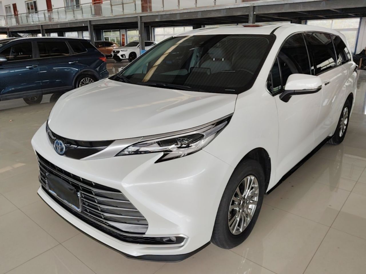 Sienna 2023 2.5L Hybrid Luxury