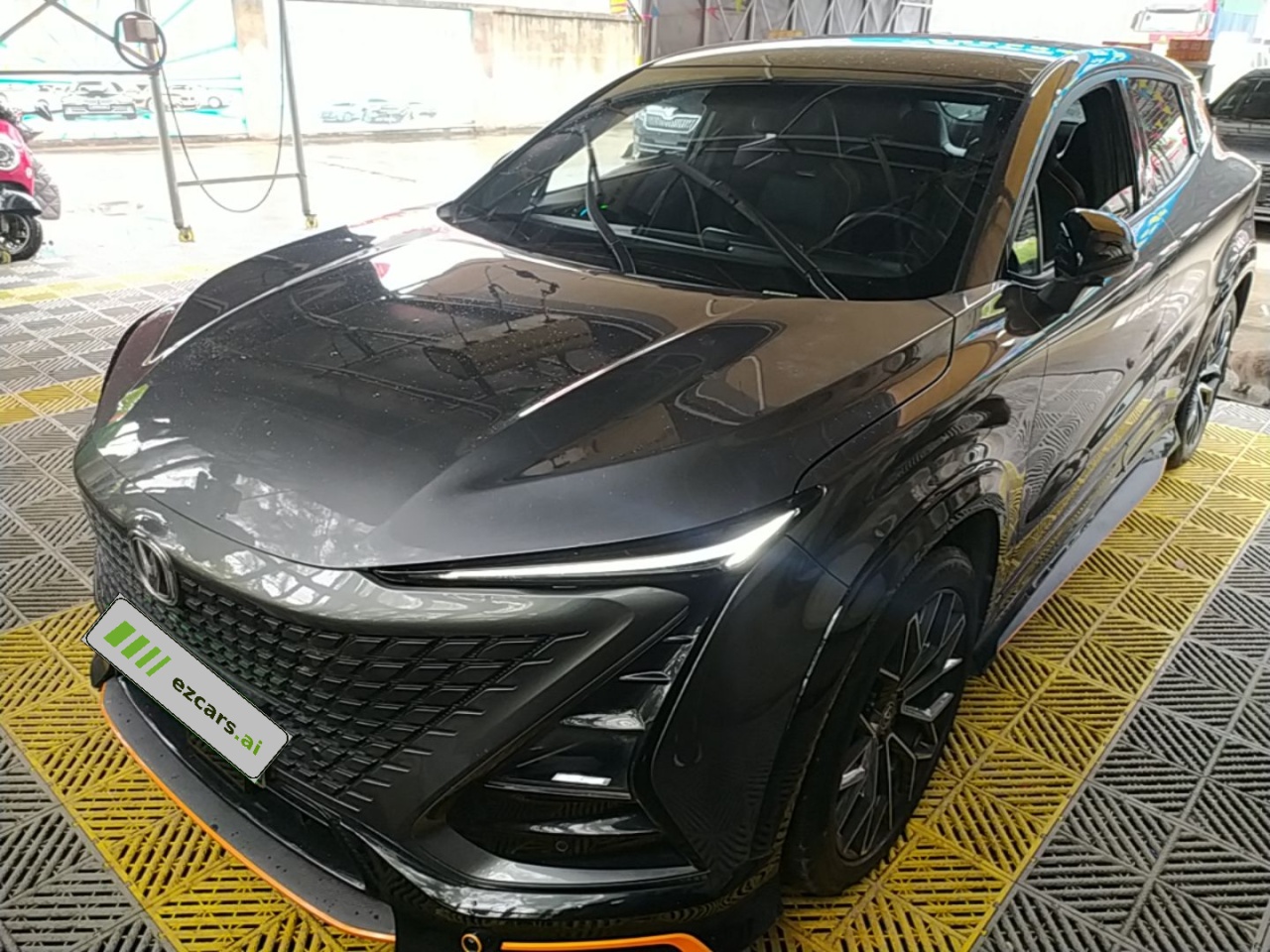 UNI-T 2022 1.5T Exclusive