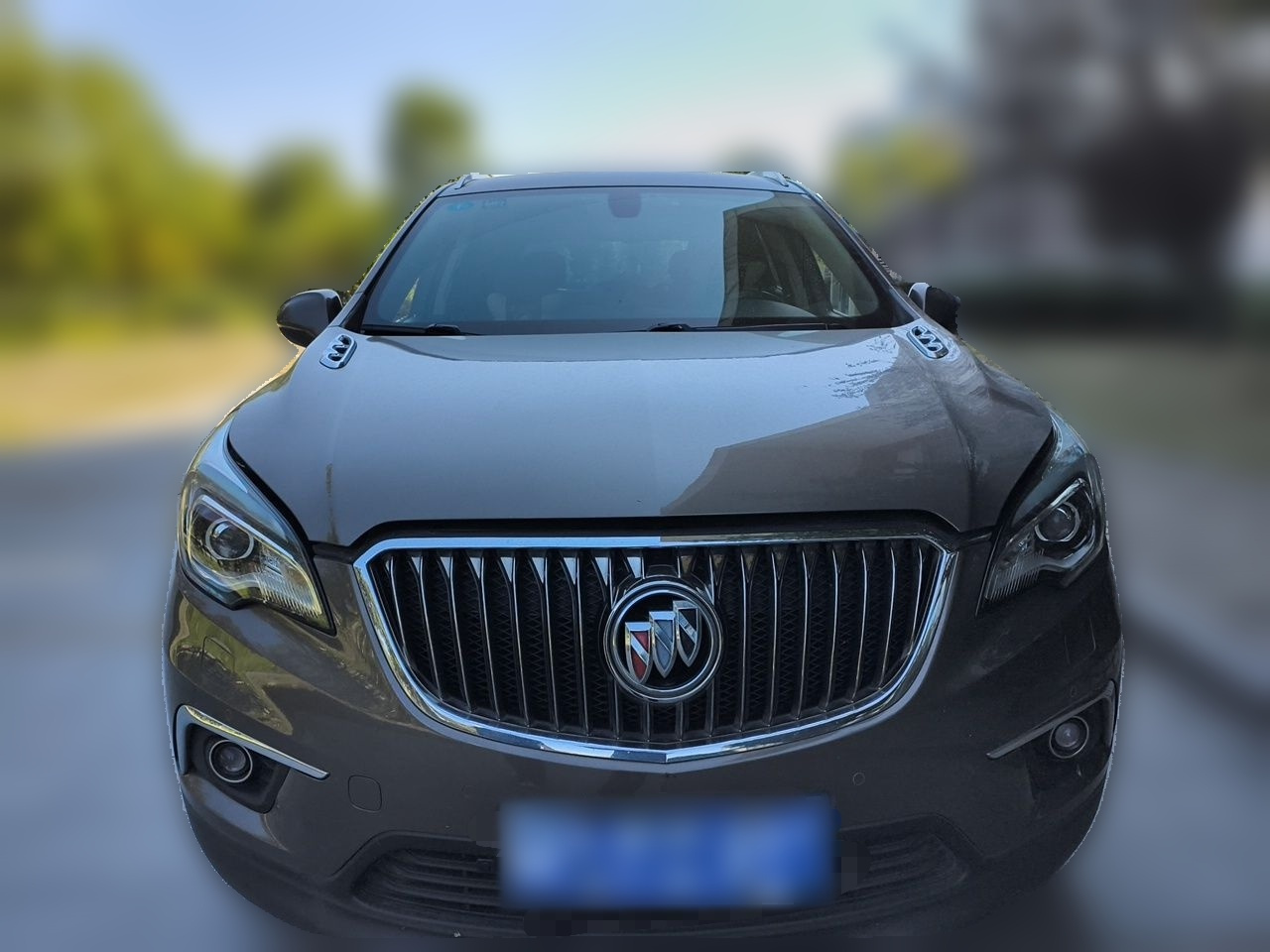 Envision 2017 20T RWD Luxury photo 2