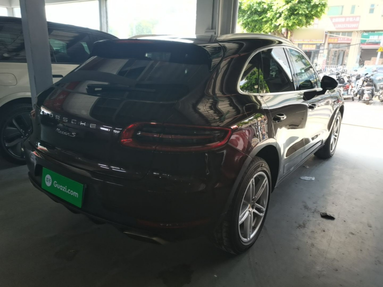 2016 Macan 2.0T photo 4