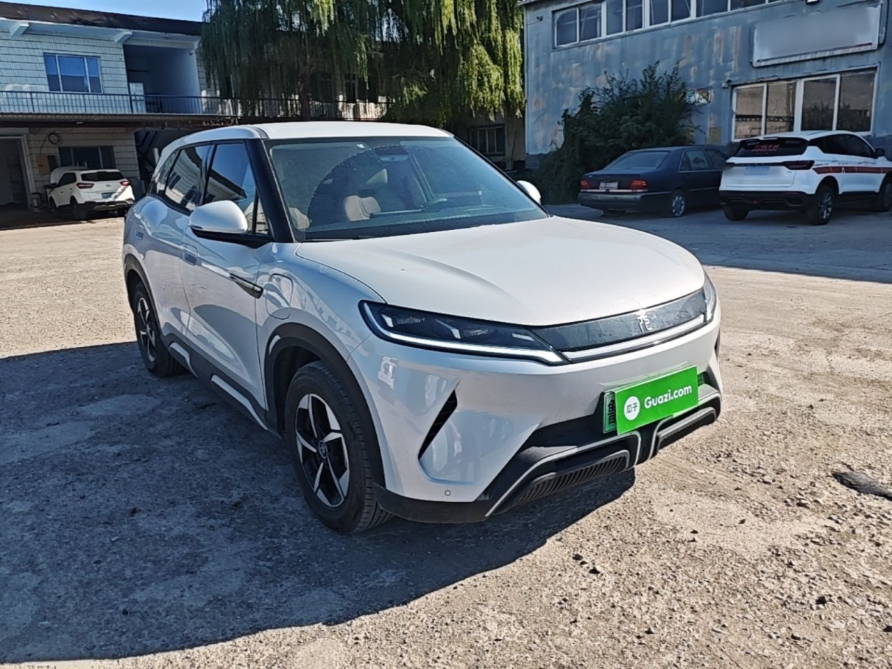 Yuan UP 2024 401KM Leading photo 3