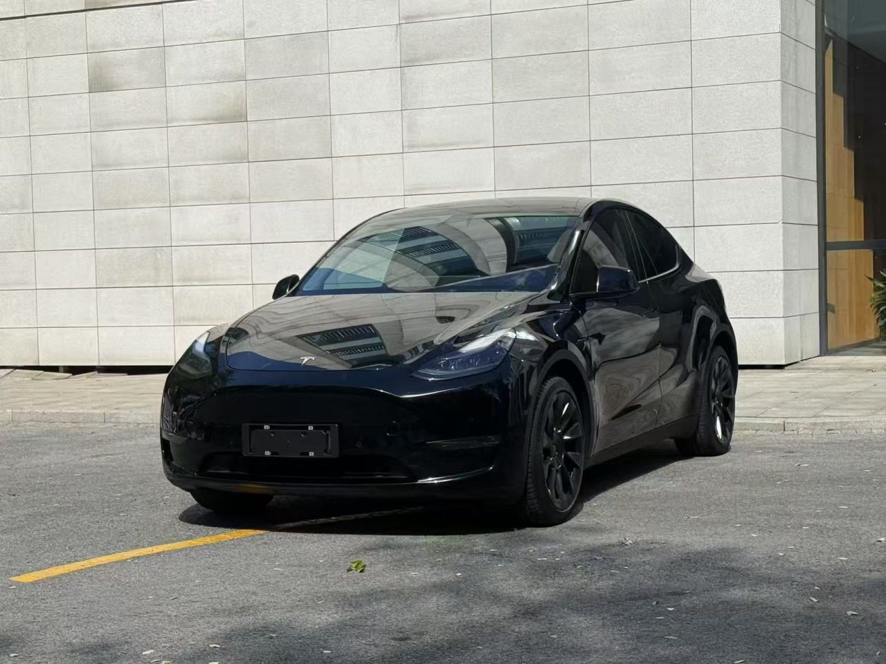 Model Y 2021 Long Range AWD photo 2