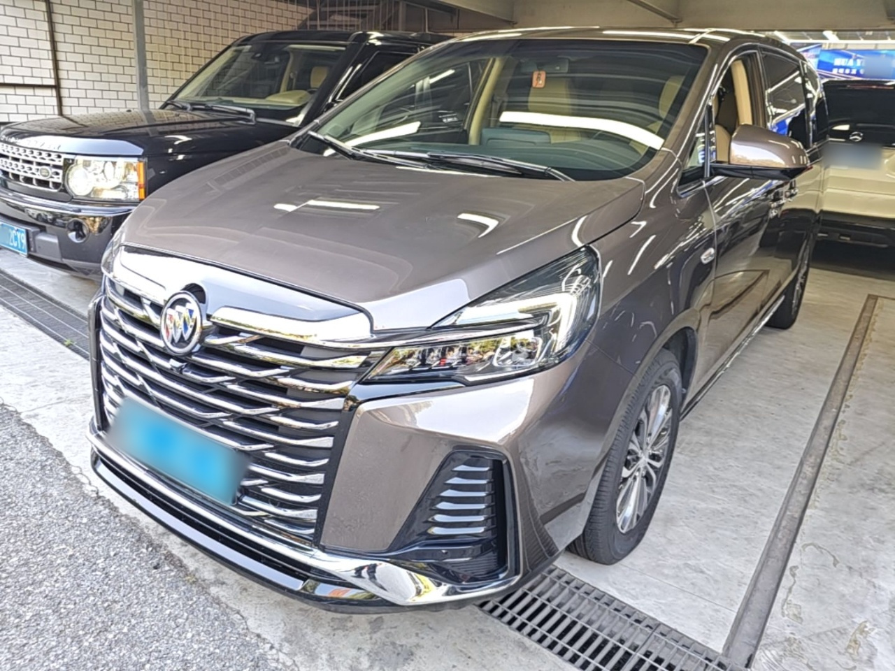 GL8 2023 652T Luxury