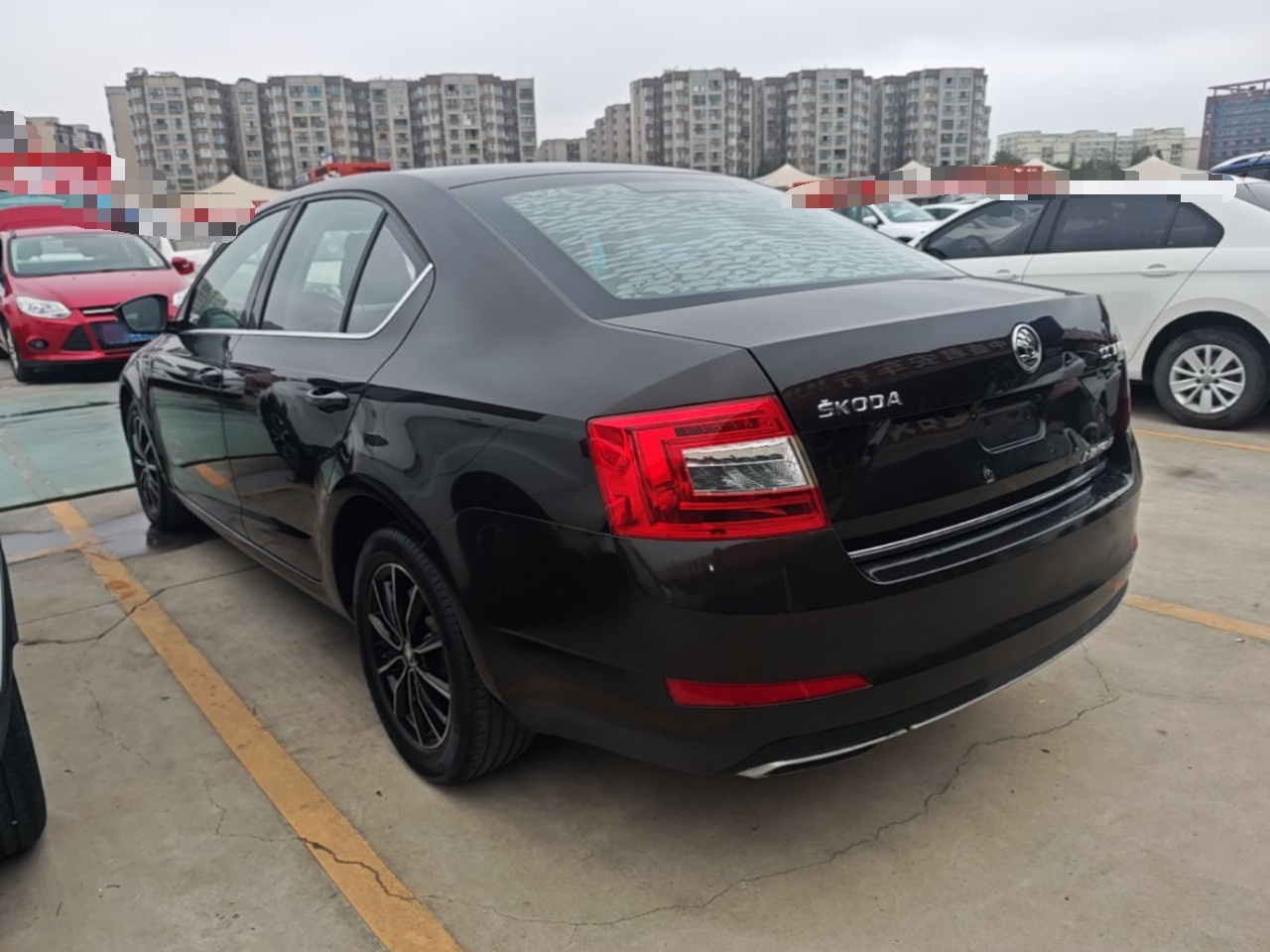 Octavia 2017 1.6L MT photo 4