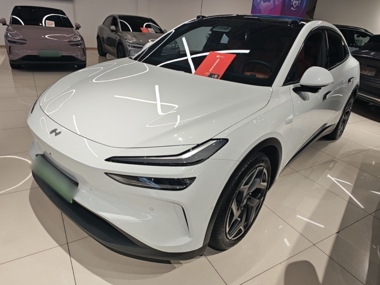 L60 2024 60kWh AWD