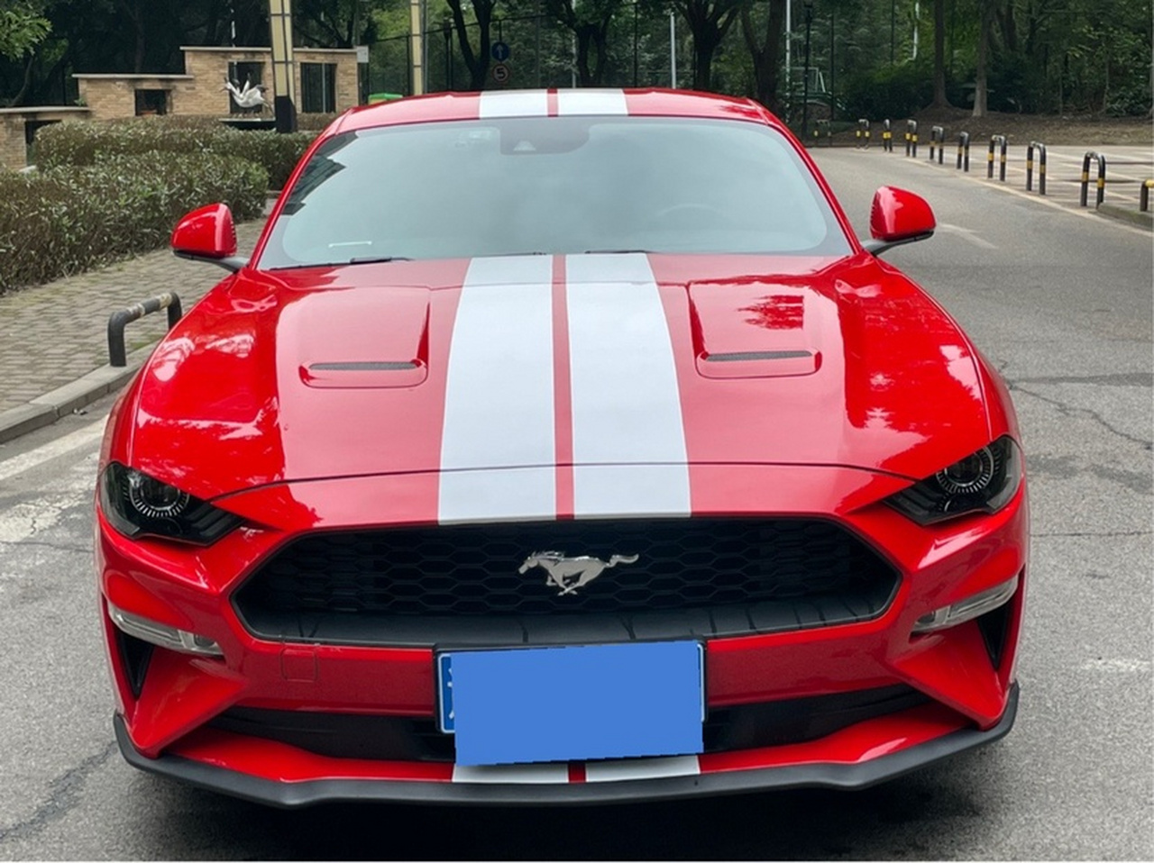 Mustang 2019 2.3L EcoBoost photo 2