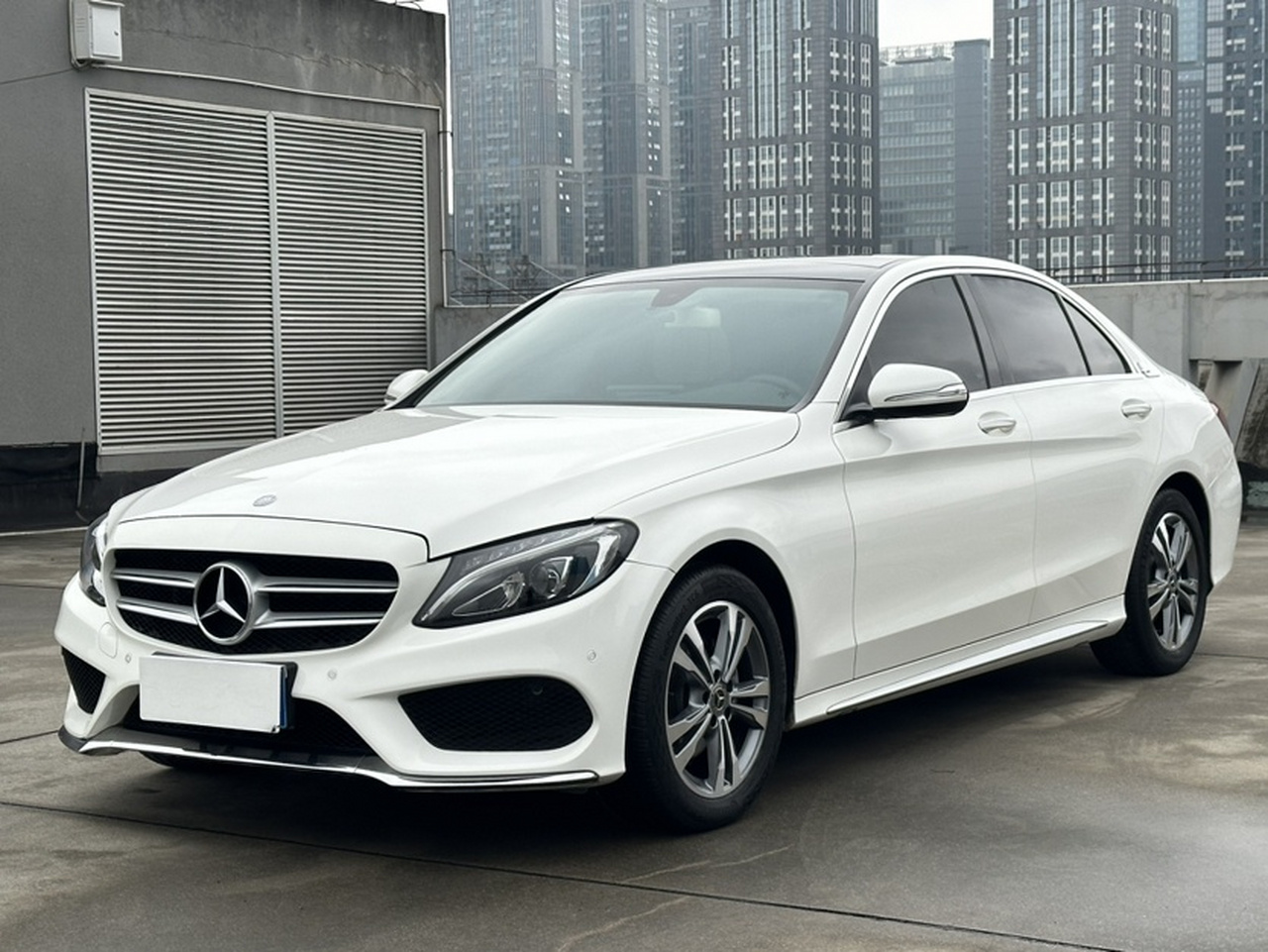 C-Class 2016 C 200 L Sport