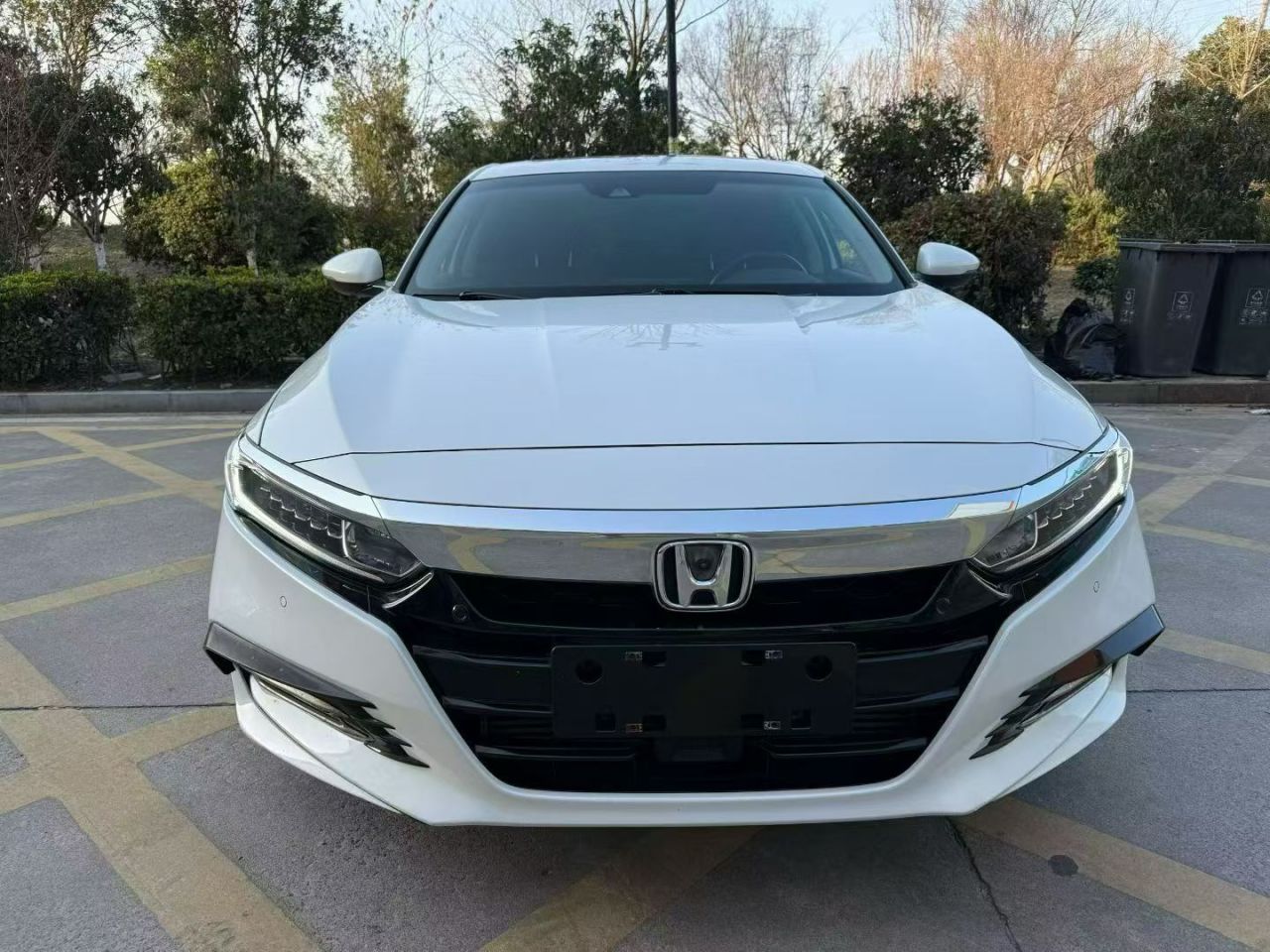 Accord 2018 260TURBO Luxury China VI photo 3