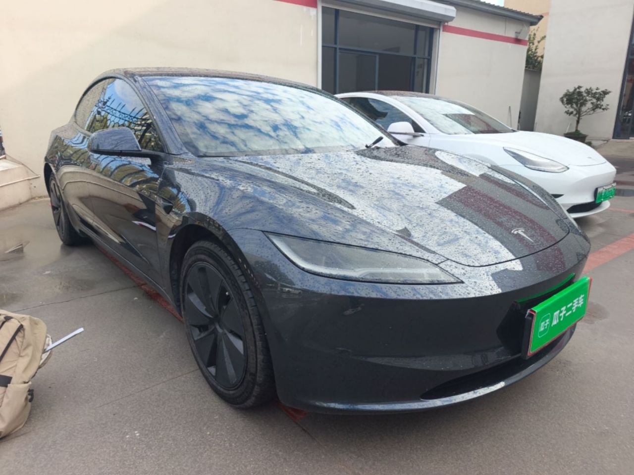 Model 3 2023 Long Range AWD photo 3