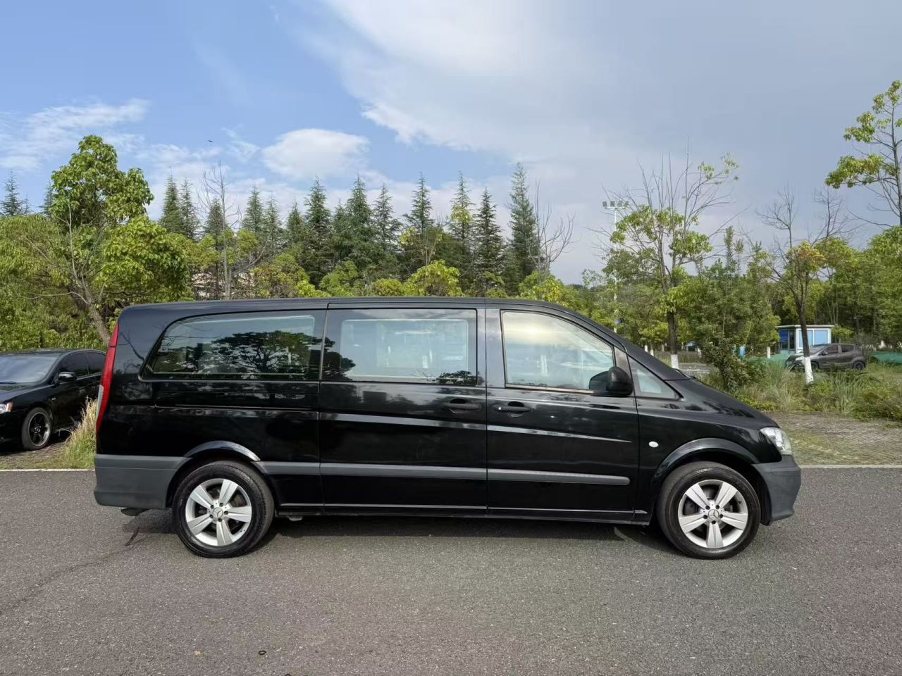 Vito 2011 2.5L 7-Seater Executive photo 4