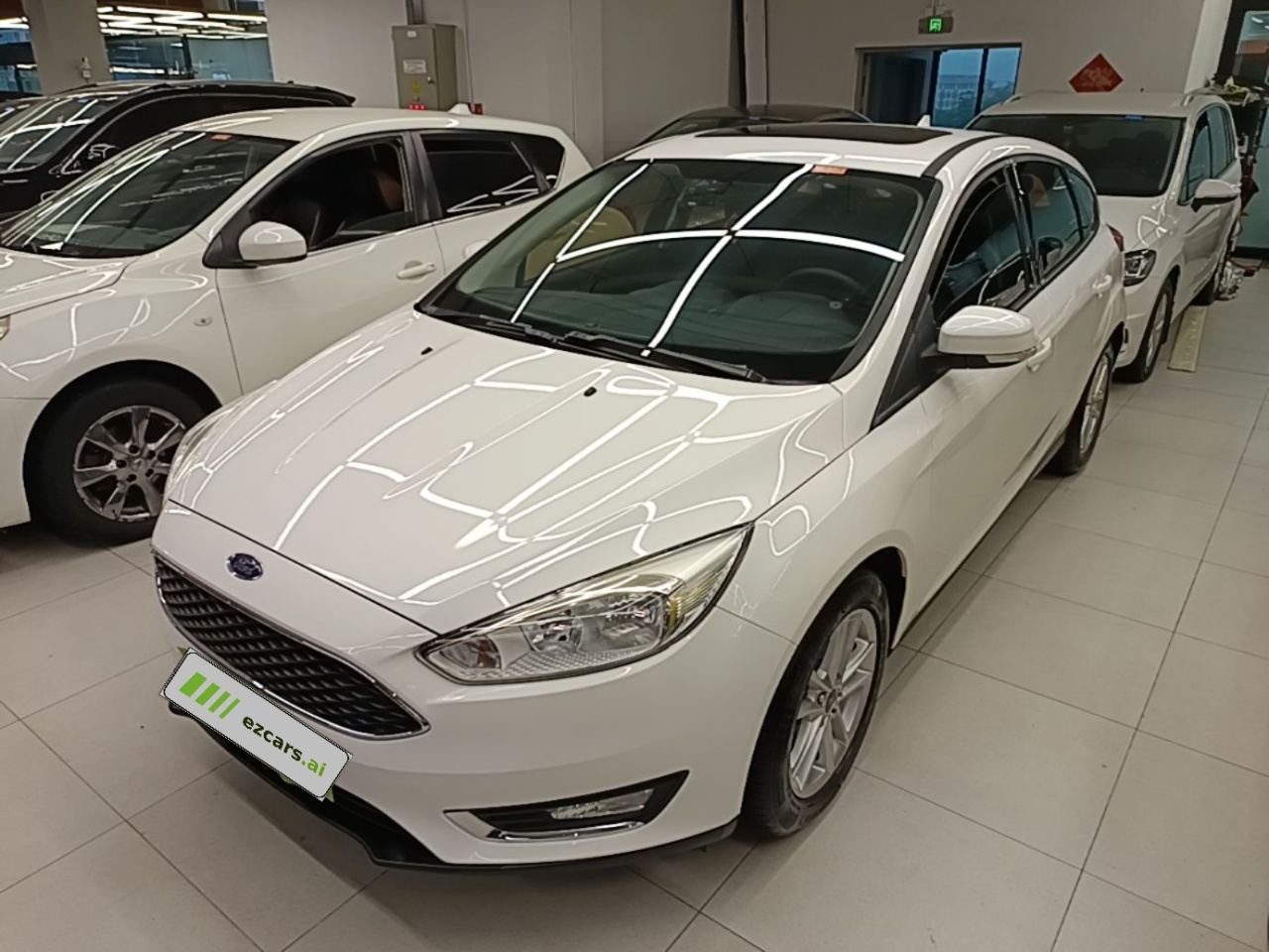 Focus 2017 Hatchback 1.6L AT Fashion