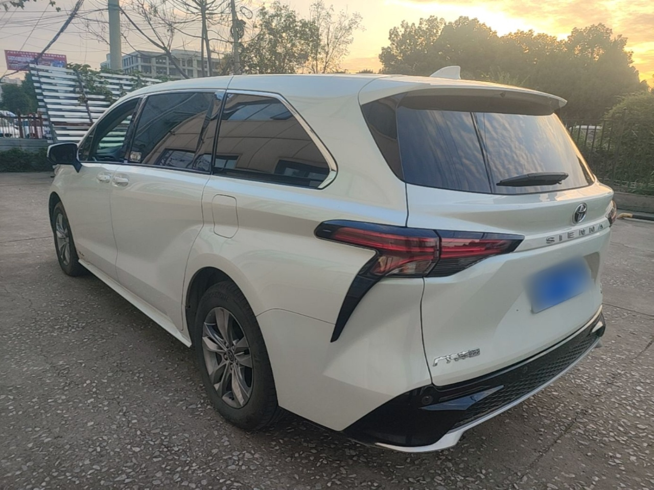 Sienna 2024 2.5L Hybrid Comfort photo 4