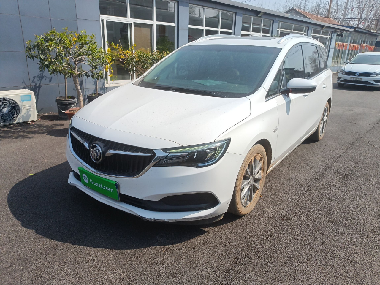 GL6 2021 323T Mild Hybrid Luxury