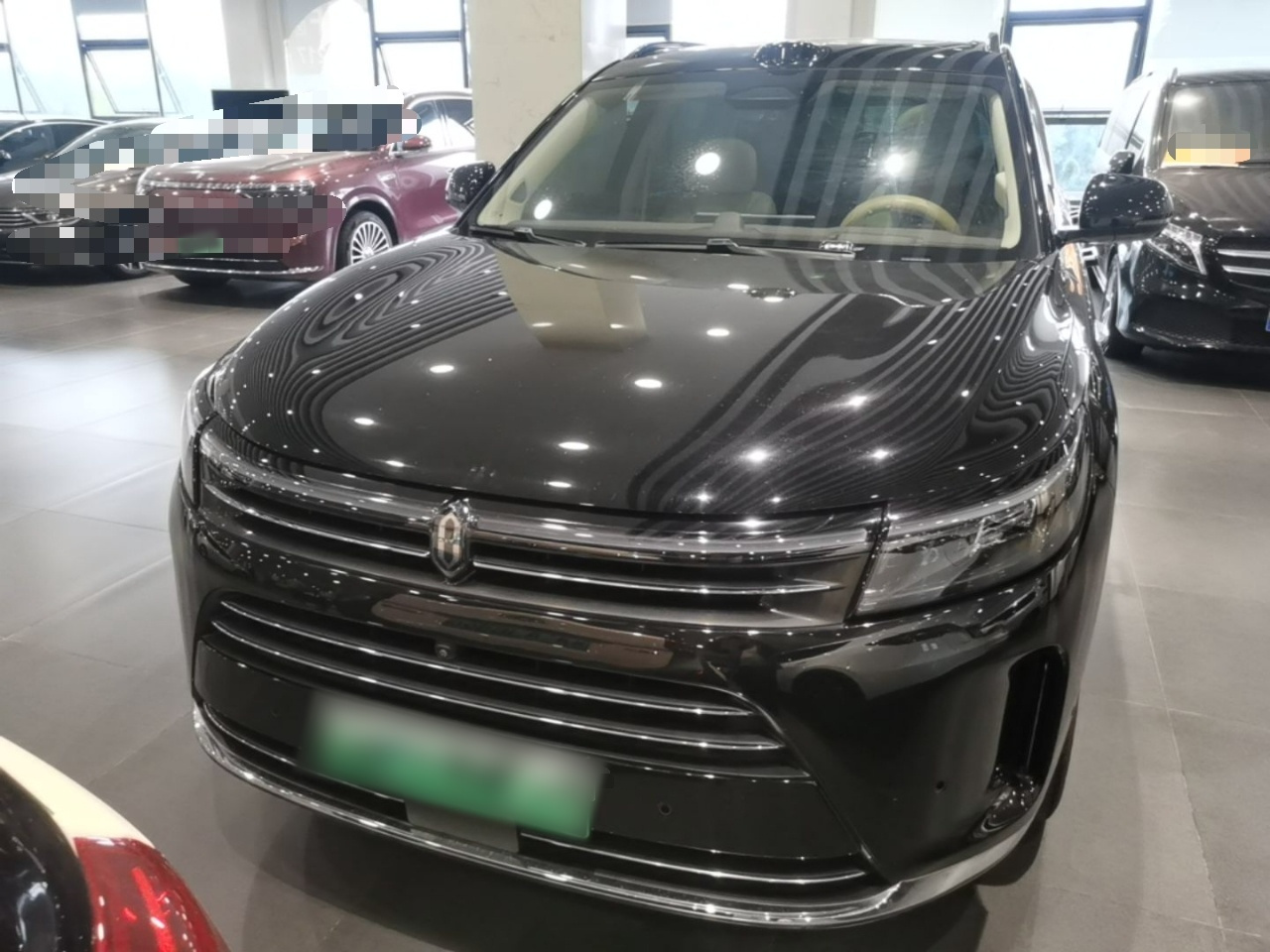 HIMA AITO M7 2024 1.5T ADAS AWD Max 5-Seater photo 2