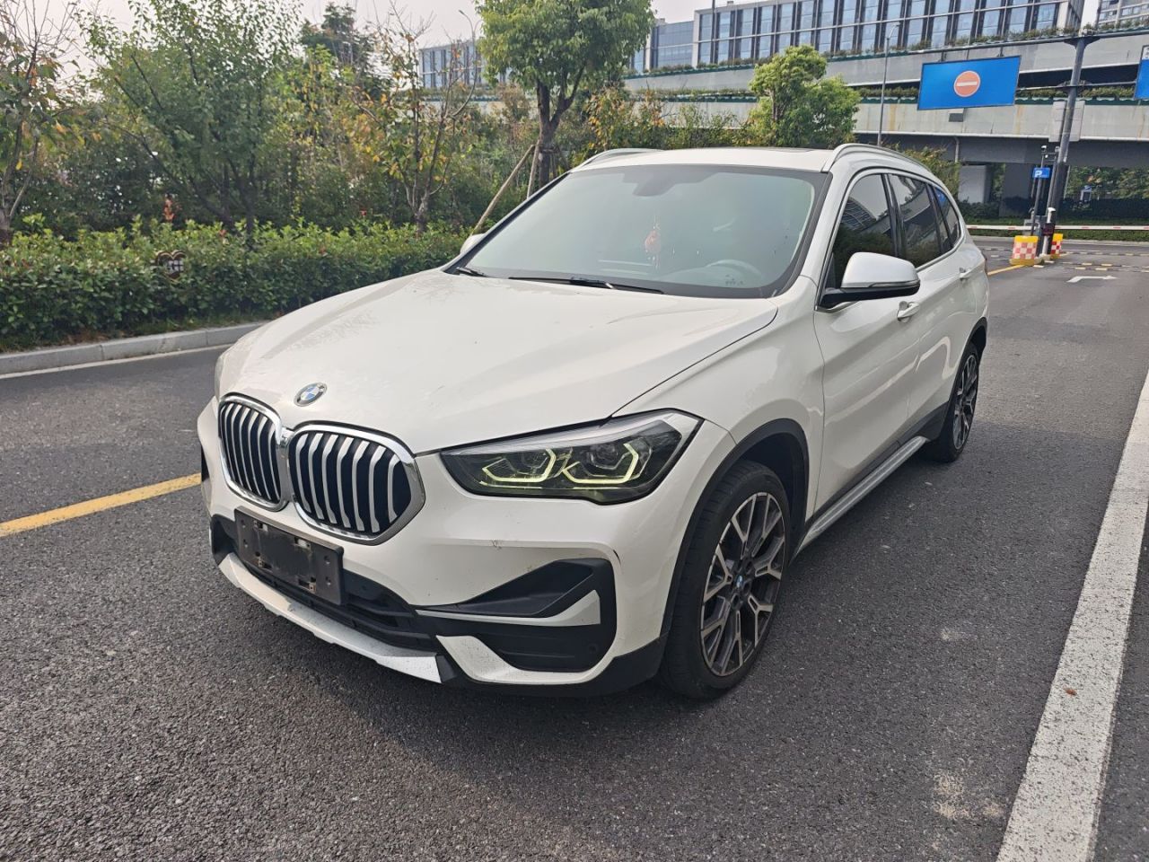 X1 2021 xDrive25Li Exclusive