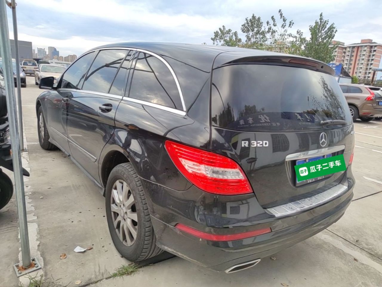 R-Class 2017 R 320 4MATIC Business Edition photo 4