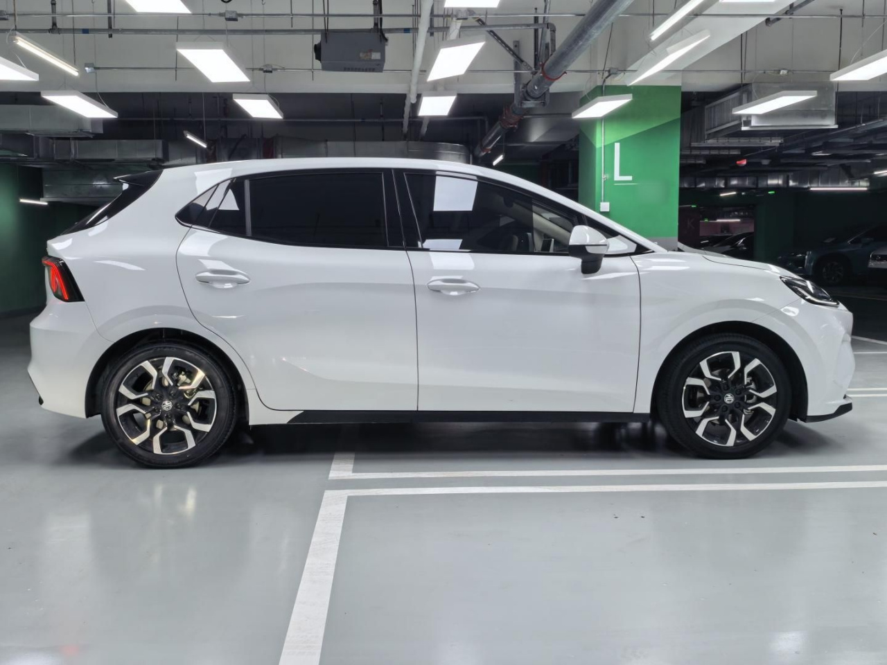MG4 EV 2026 437 photo 3