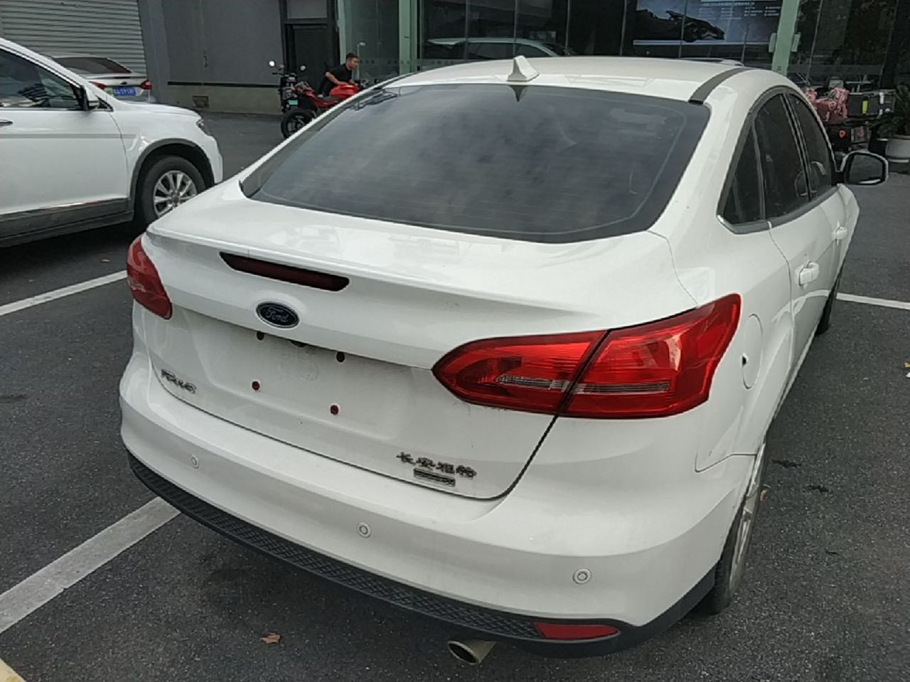 Focus 2017 Sedan EcoBoost 180 AT Elite photo 5