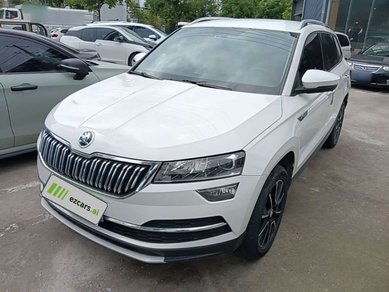 Karoq 2021 TSI280 Tech