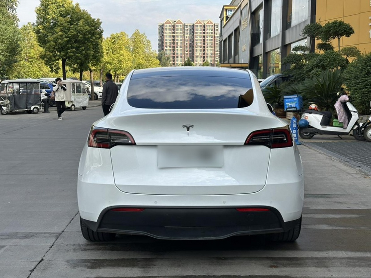 Model Y 2022 RWD photo 3