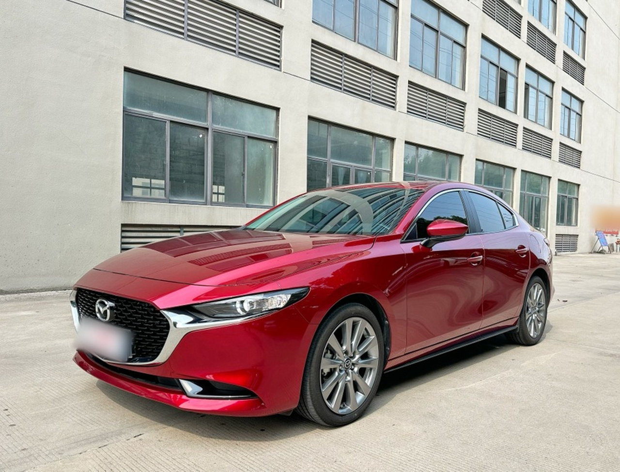 3 Axela 2023 2.0L AT
