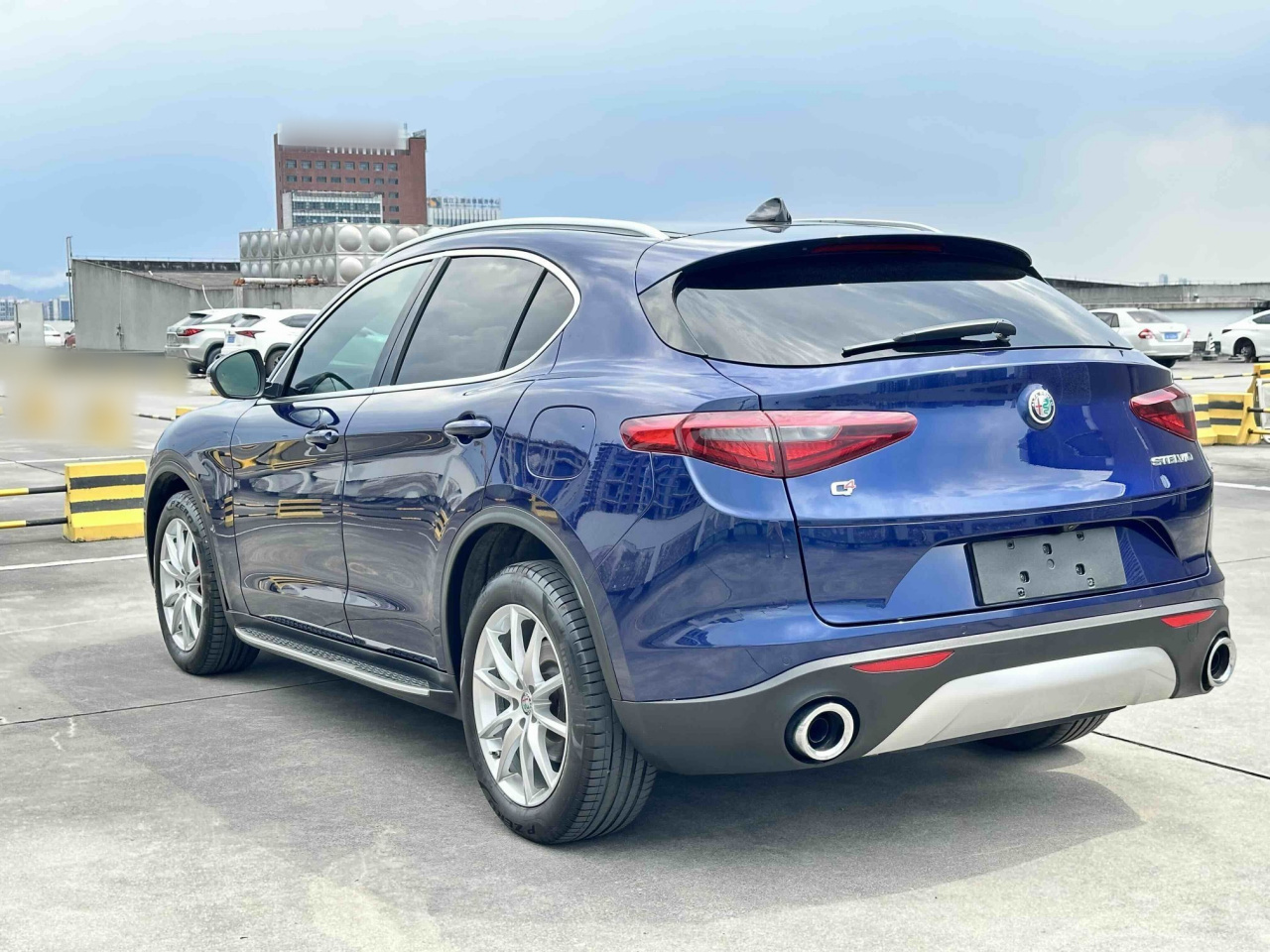 Alfa Romeo Stelvio 2017 2.0T 280HP Luxury photo 4