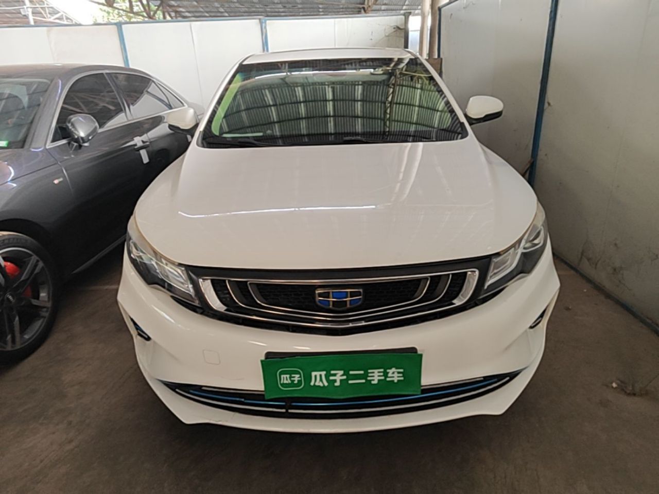 Emgrand GL 2017 1.8L MT Elite photo 2