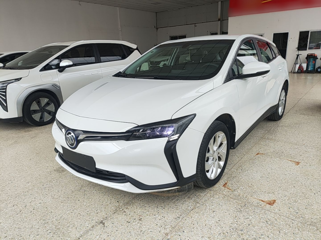 6 2023 430km