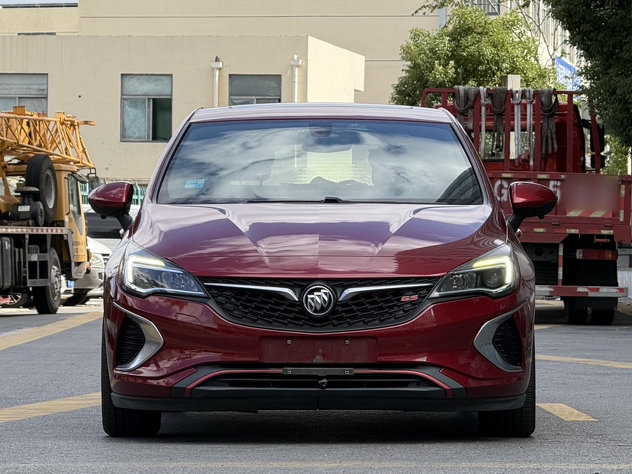 Verano 2018 Hatchback GS 20T DCT Leading photo 5