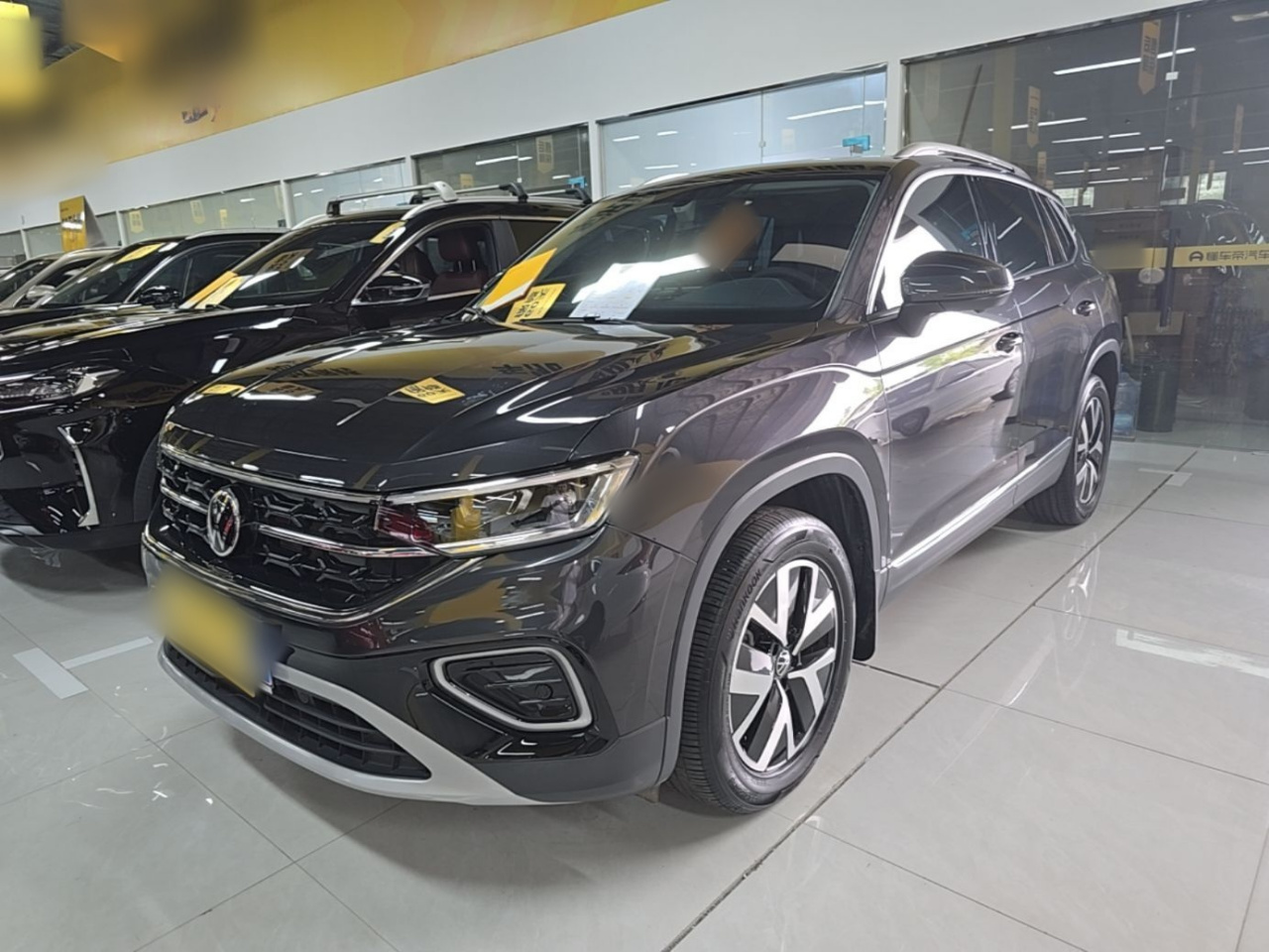 Tayron 2025 330TSI