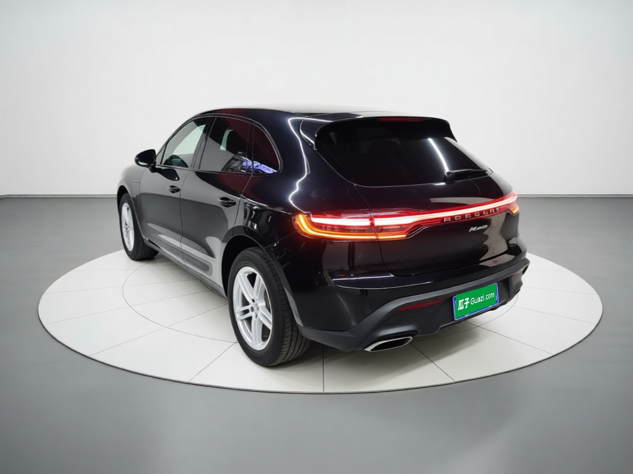 2023 Macan T 2.0T photo 4
