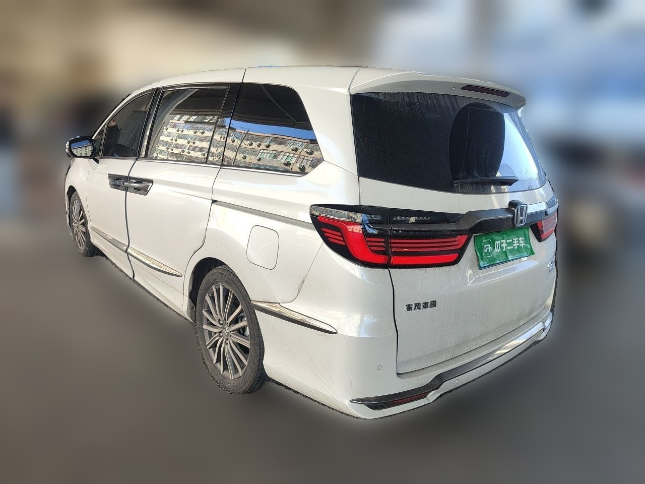 Elysion 2022 2.0L e:HEV Luxury photo 4