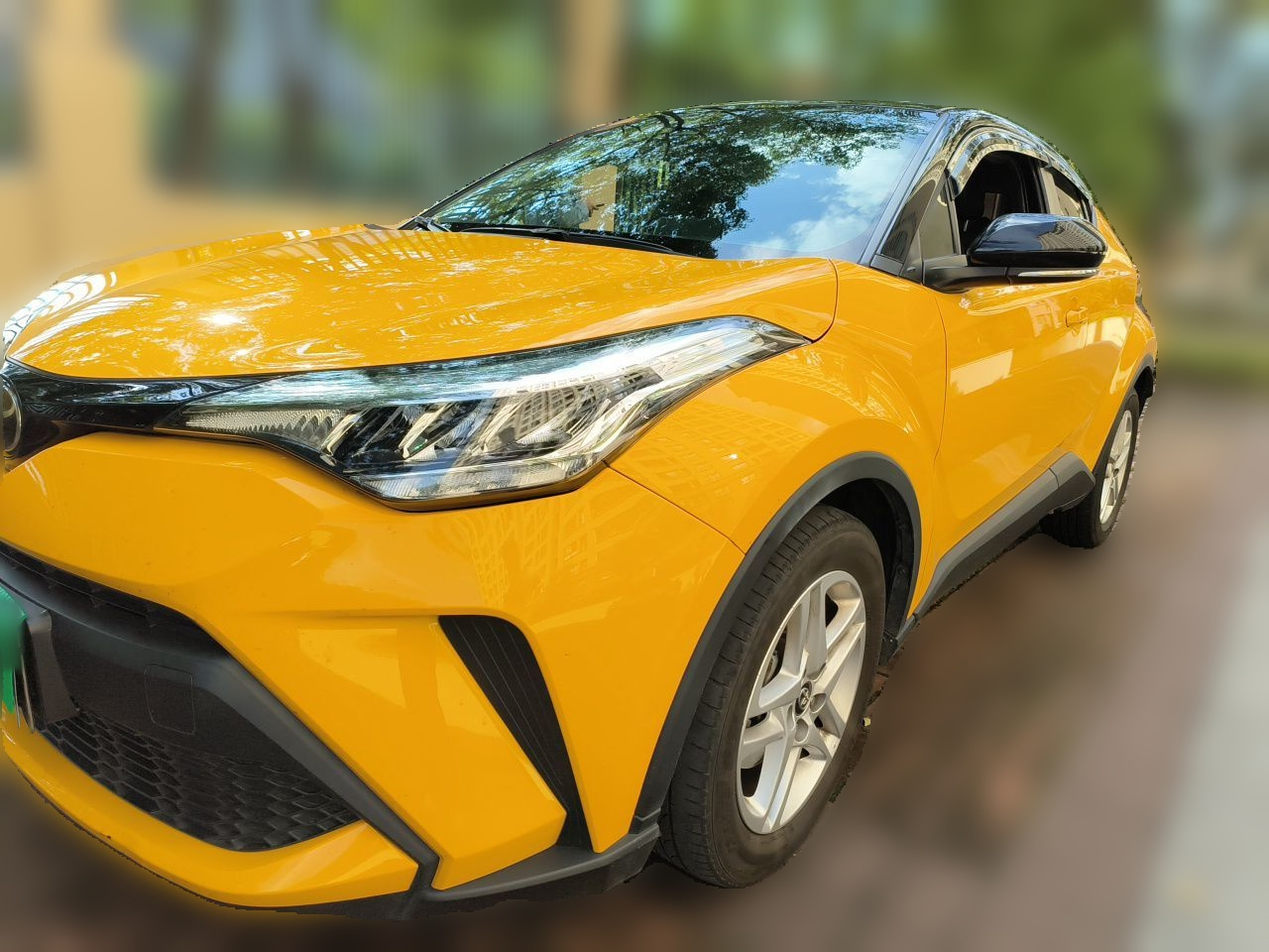C-HR 2022 2.0L Leading
