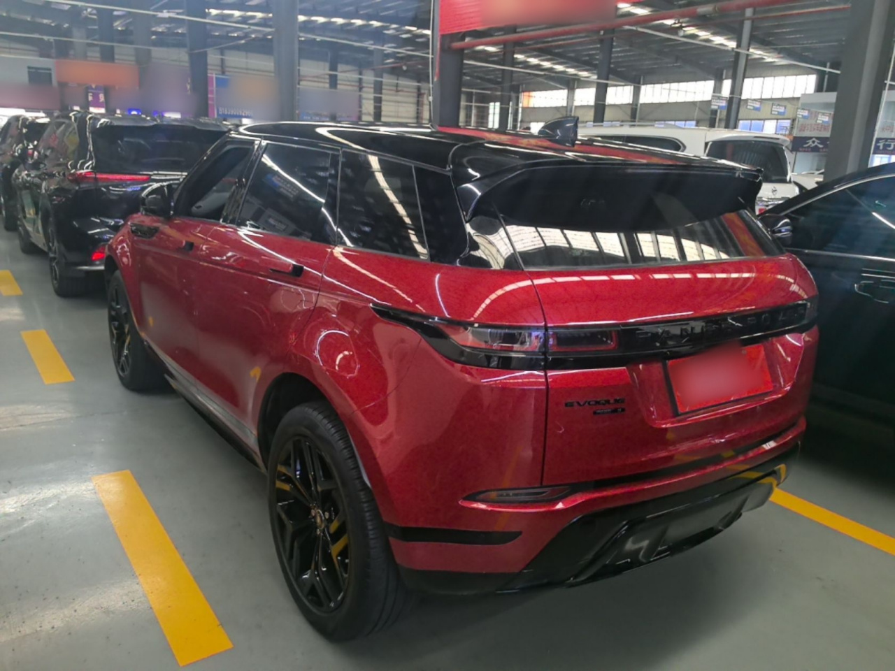 Range Rover Evoque 2020 249PS R-DYNAMIC S Sport photo 4