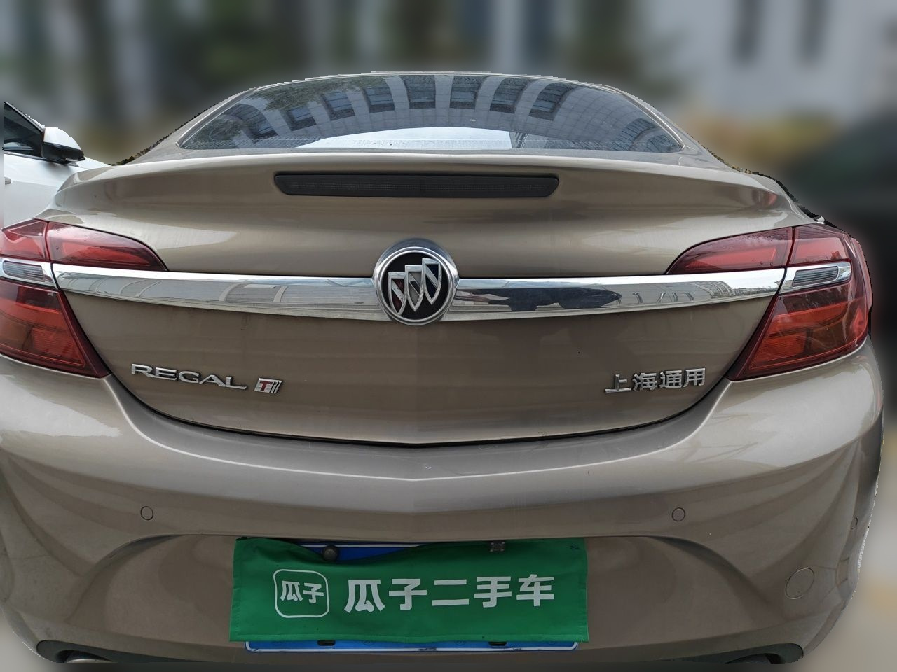 Regal 2015 1.6T Leading Tech photo 3