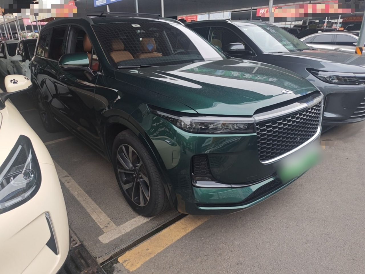 Li Auto ONE 2021 EREV 6-Seater photo 3