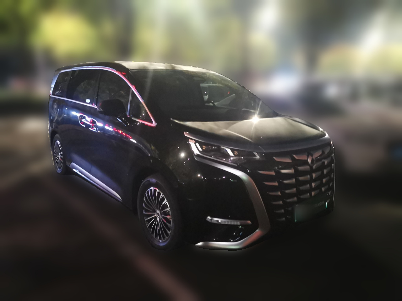 D9 2022 DM-i 970 AWD Noble photo 3