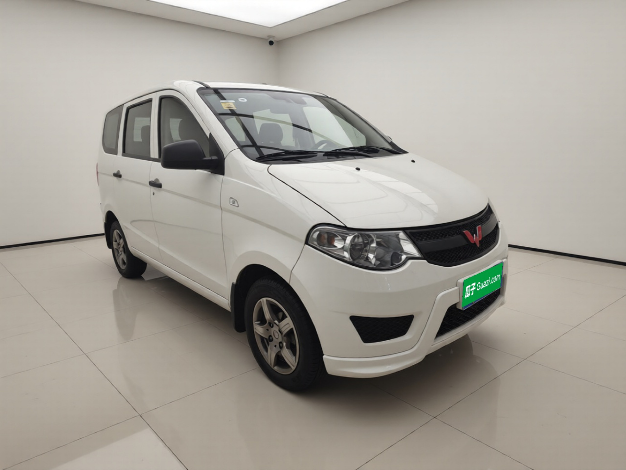 Wuling Hongguang 2021 Facelift 1.5L S LAR photo 3
