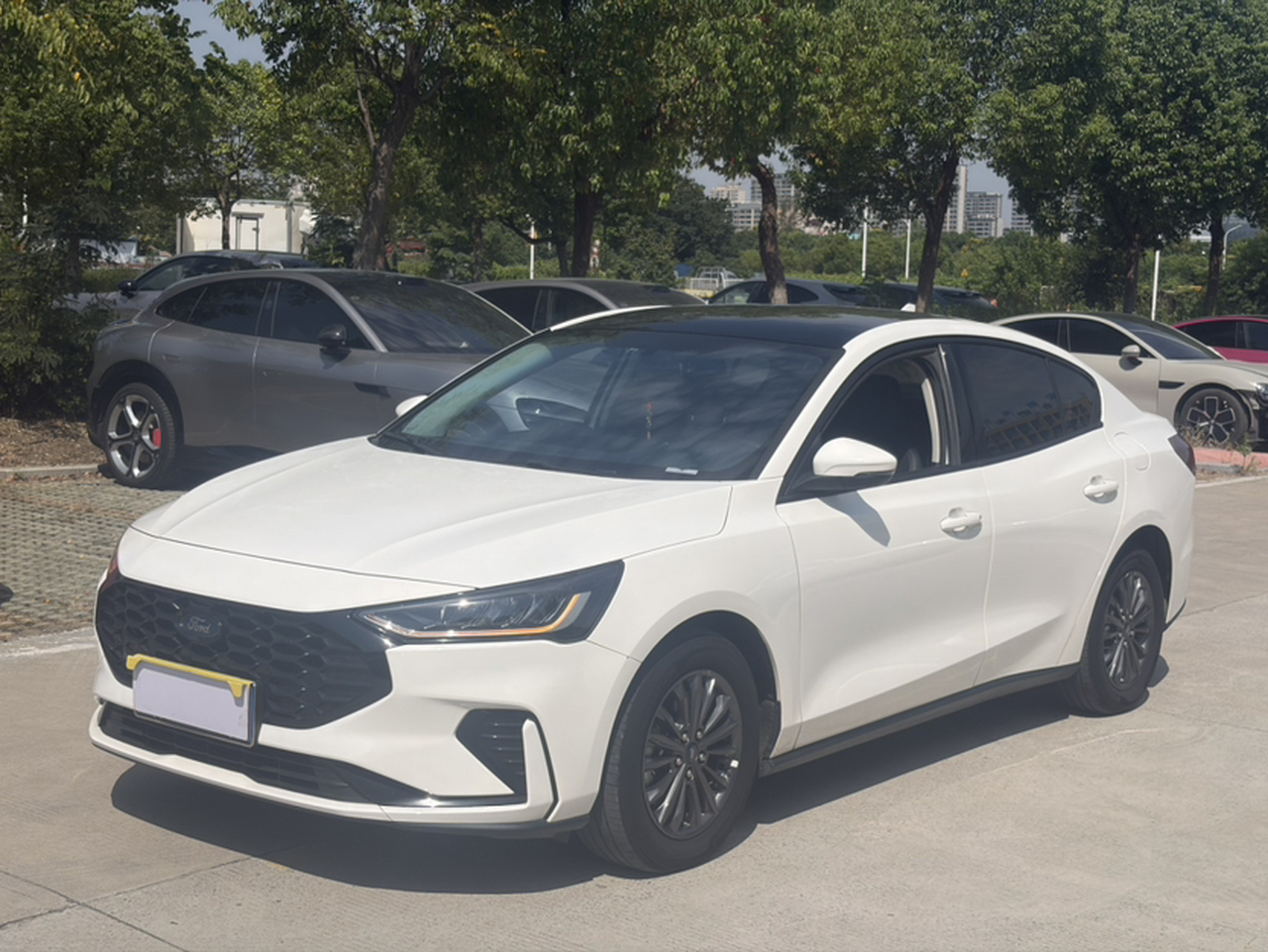Focus 2022 Sedan EcoBoost 180 AT