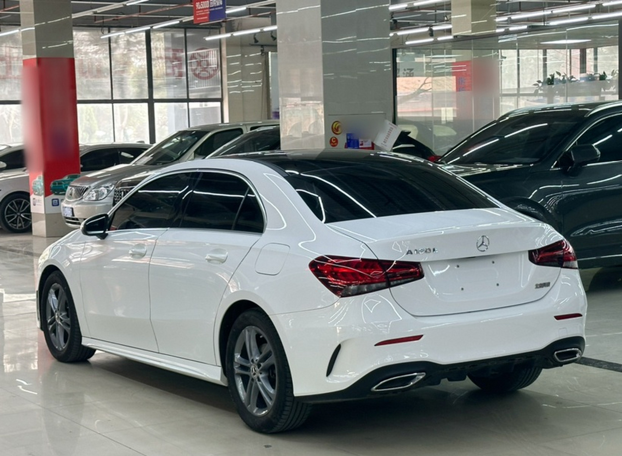 A-Class 2021 Facelift A 180 L Sport photo 4