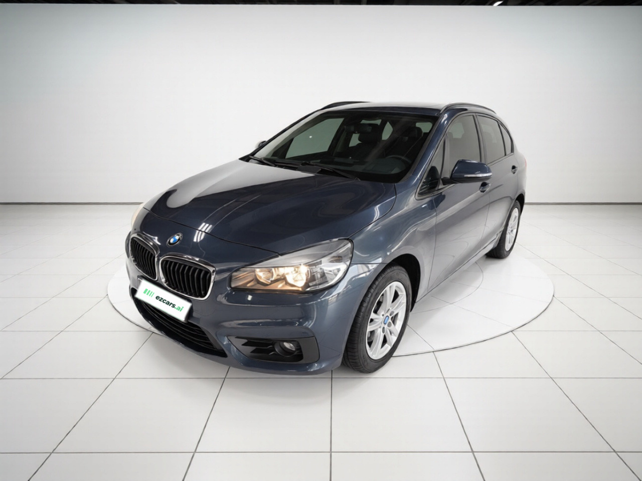 2 Series Wagon Imported 2015 218i Leading