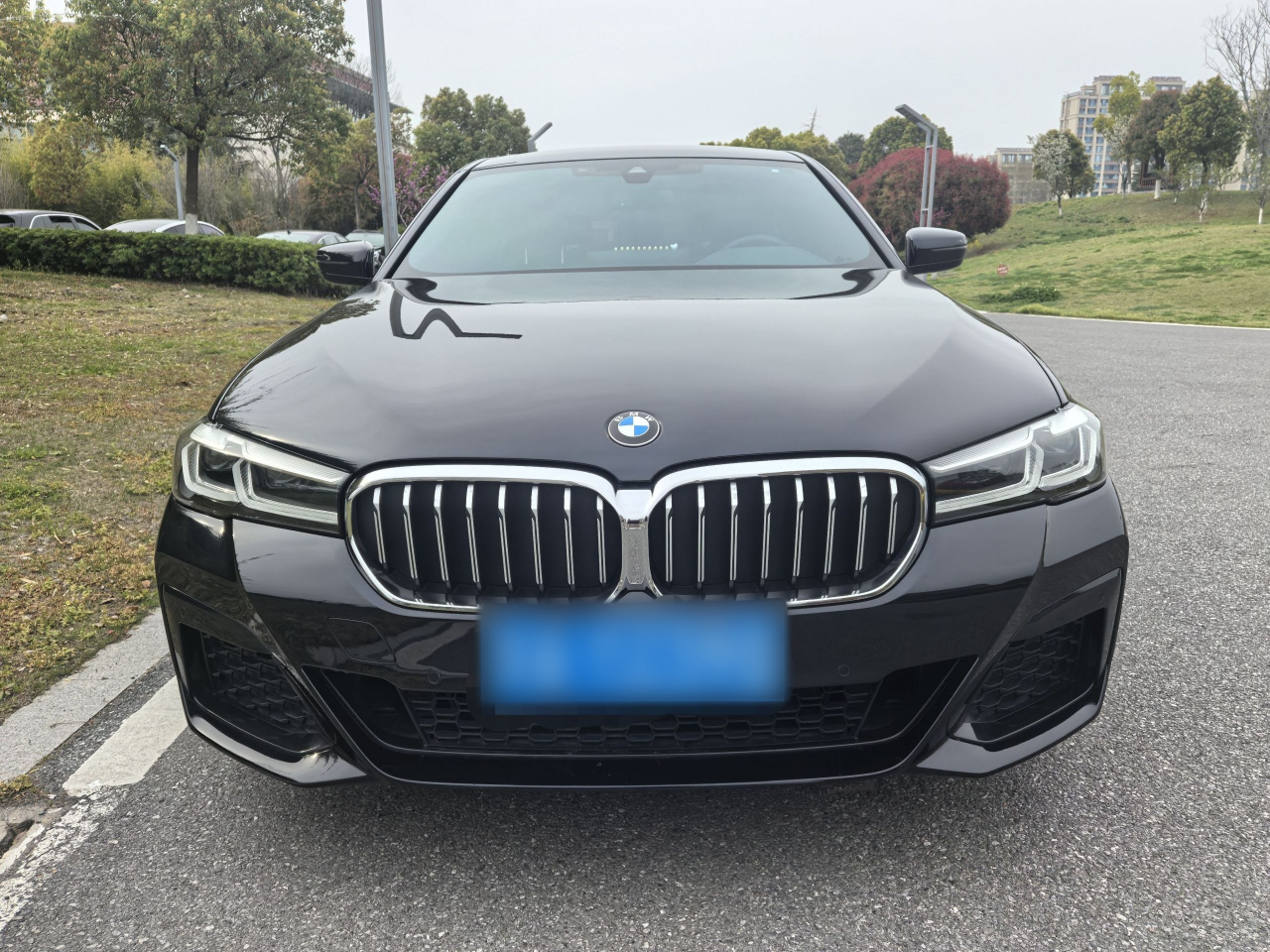 5 Series 2022 Facelift 530Li Leading M Sport Package photo 2